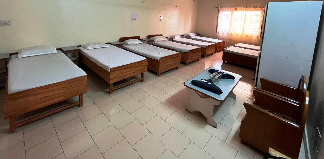 Pops Resort Pālampur Buitenkant foto
